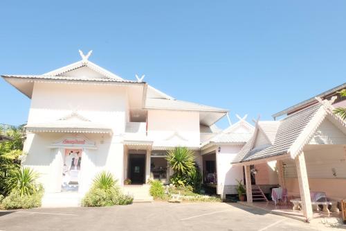 โรงแรมเวียงภูมินทร์