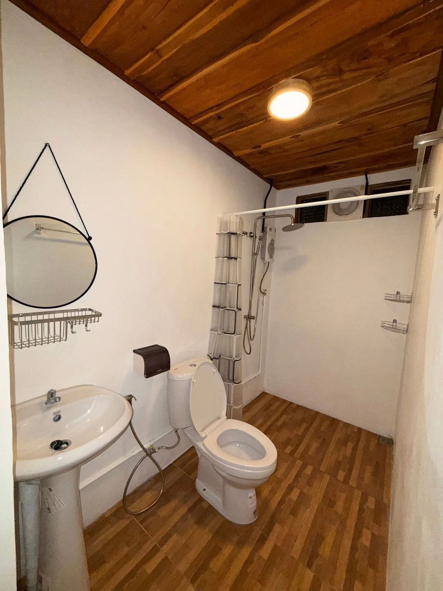 Gallery image 17