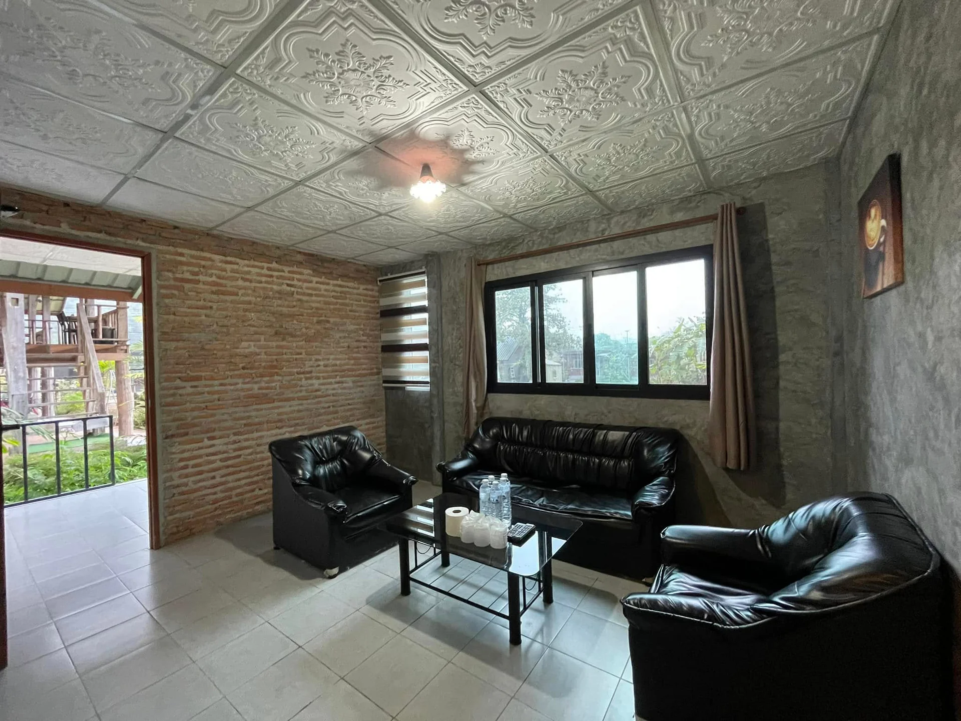 Gallery image 12