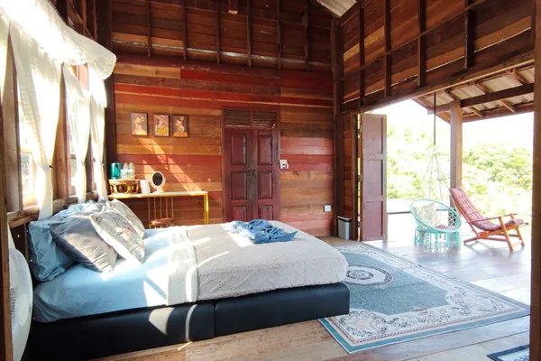 Gallery image 8